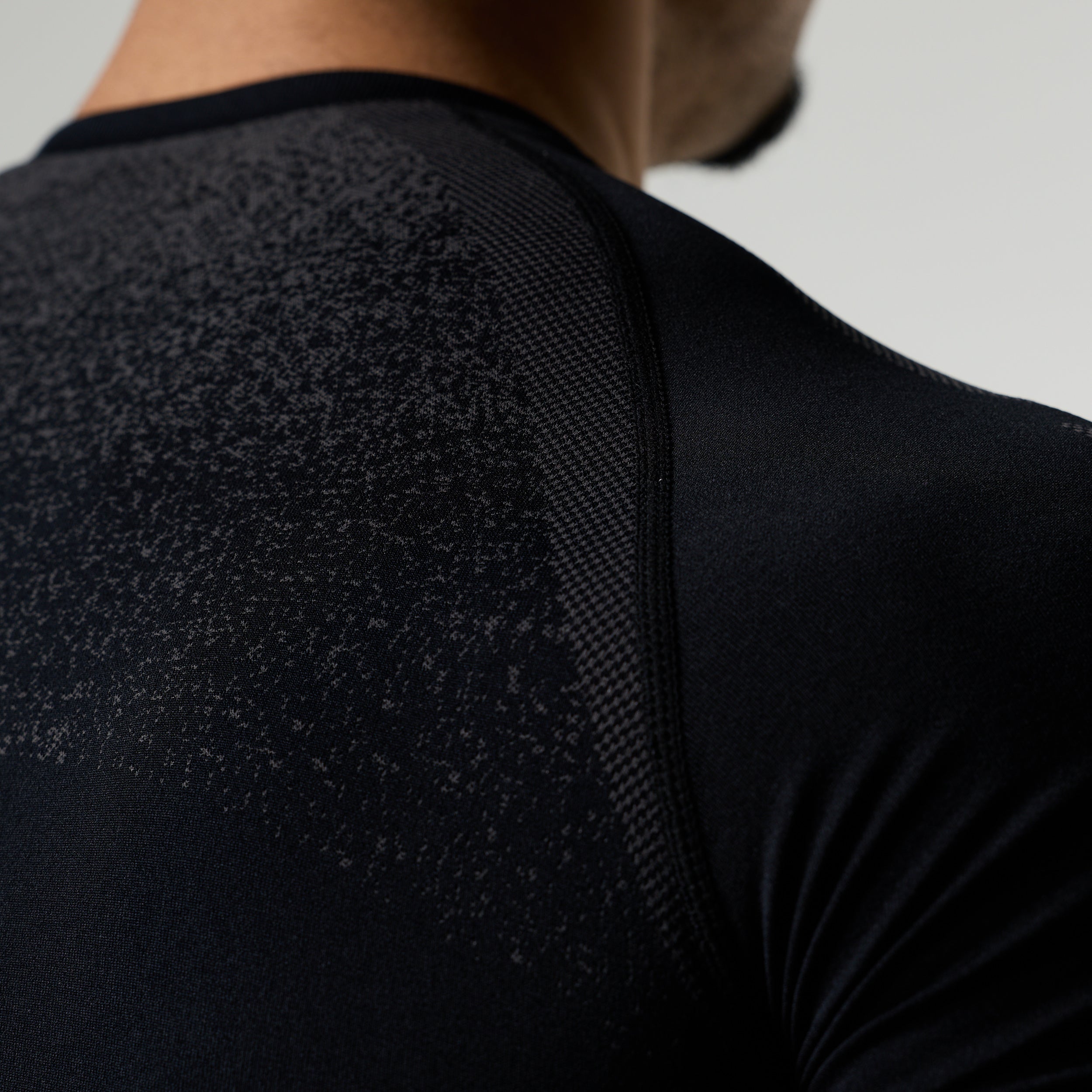 TRIBAL COMPRESSION BLACK SHORT SLEEVE T SHIRT
