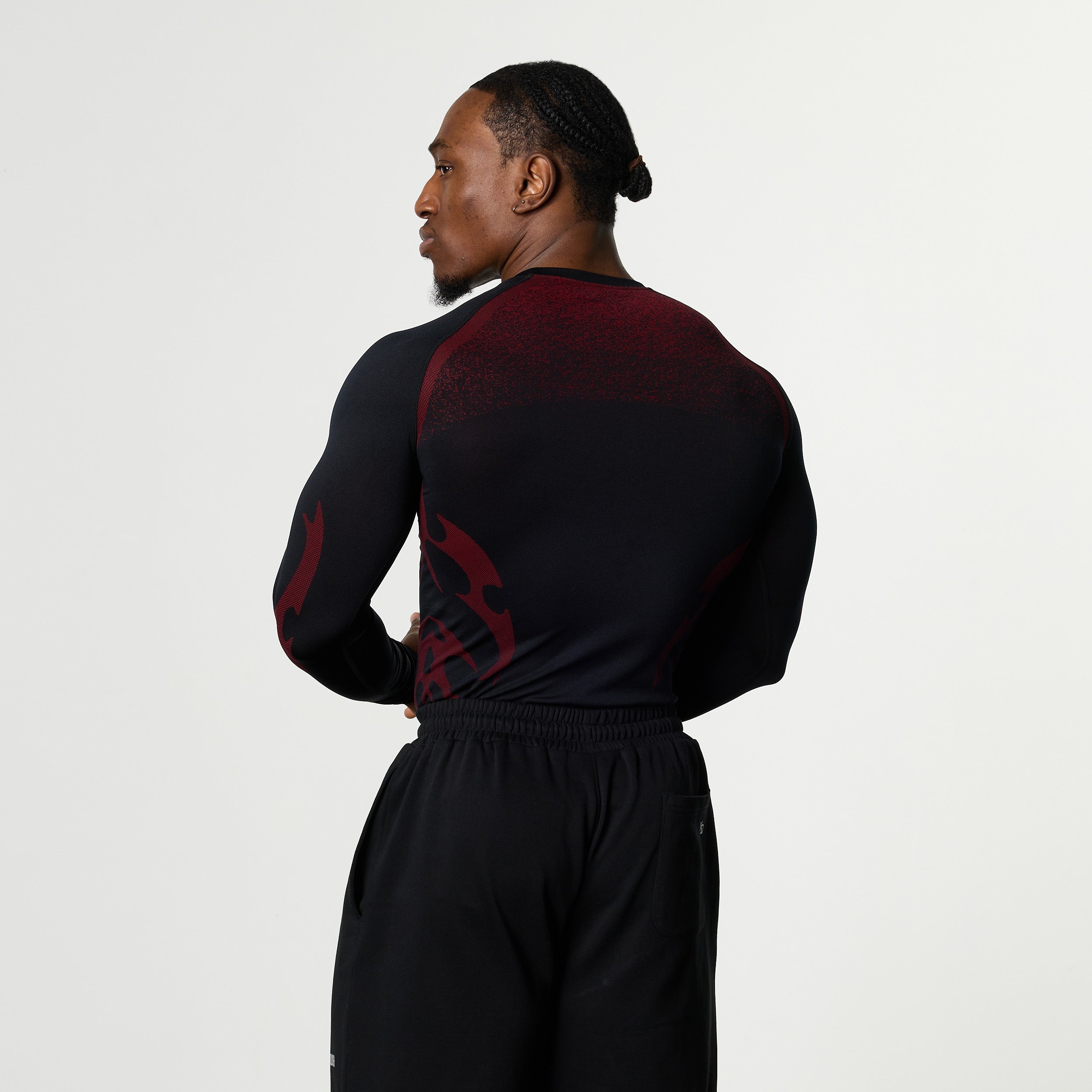 TRIBAL COMPRESSION BLACK AND RED LONG SLEEVE T SHIRT