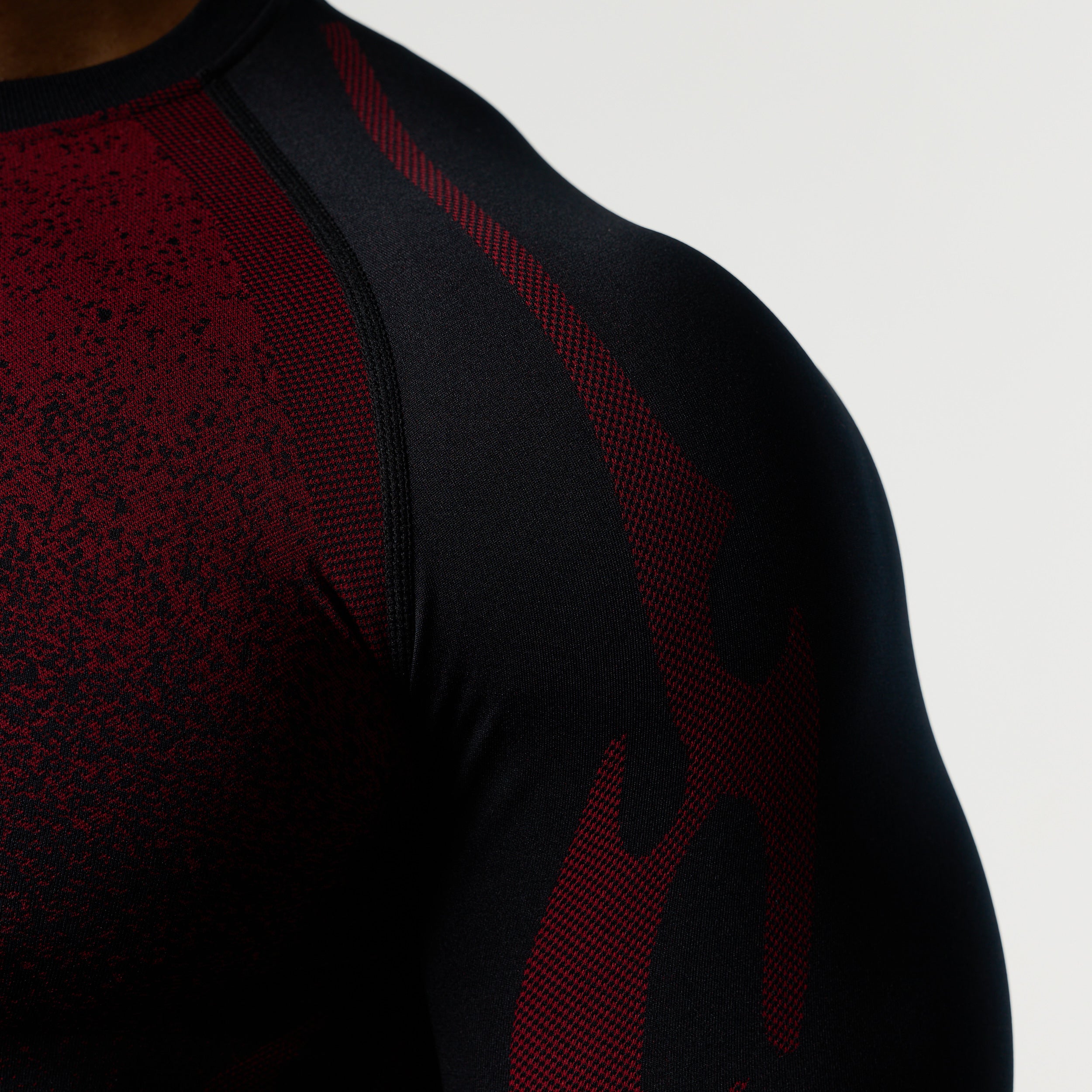 TRIBAL COMPRESSION BLACK AND RED LONG SLEEVE T SHIRT