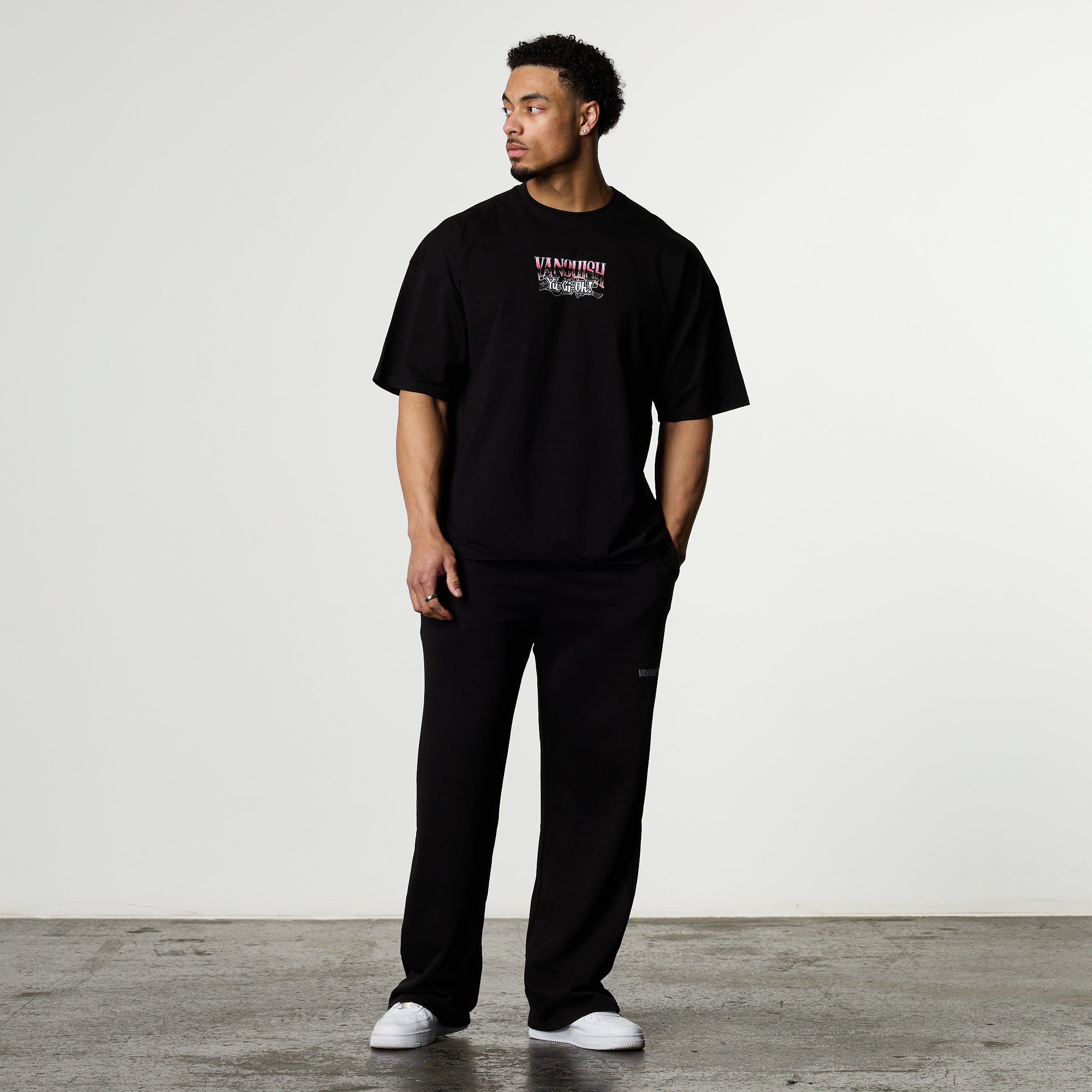 YU-GI-OH! DARK MAGICIAN GIRL BLACK OVERSIZED T SHIRT