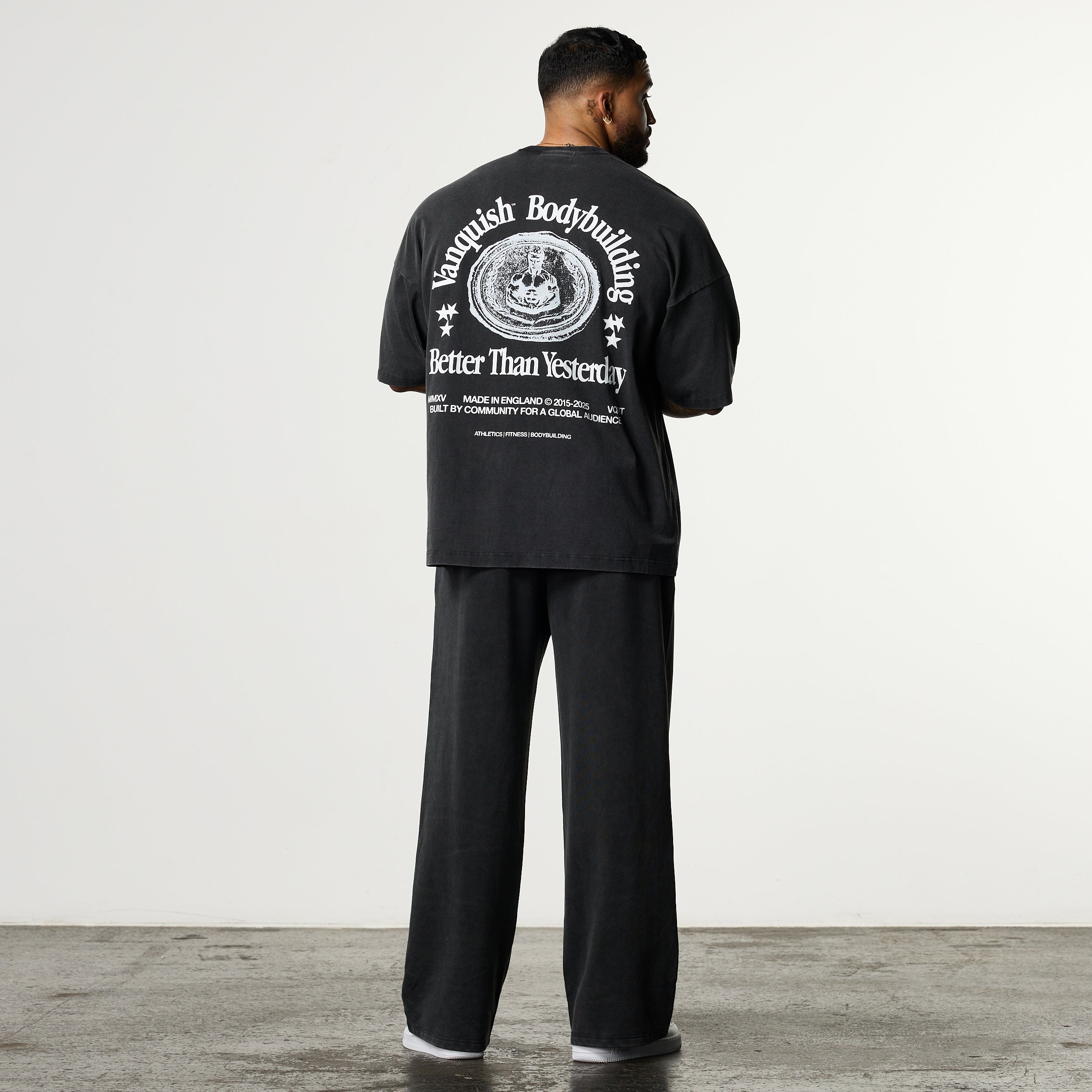 HERITAGE AND STRENGTH BLACK BOXY OVERSIZED T SHIRT