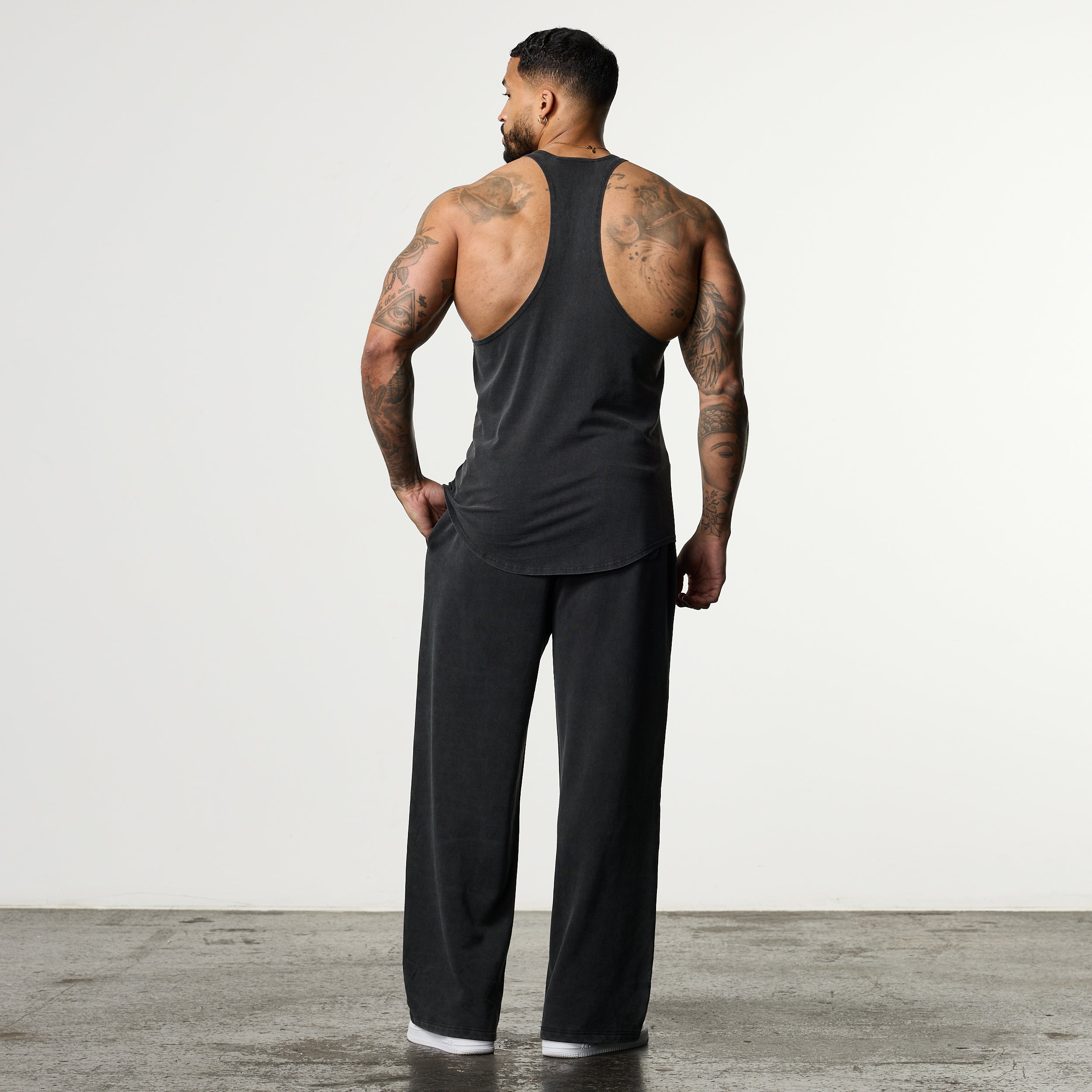 HERITAGE AND STRENGTH BLACK STRINGER VEST