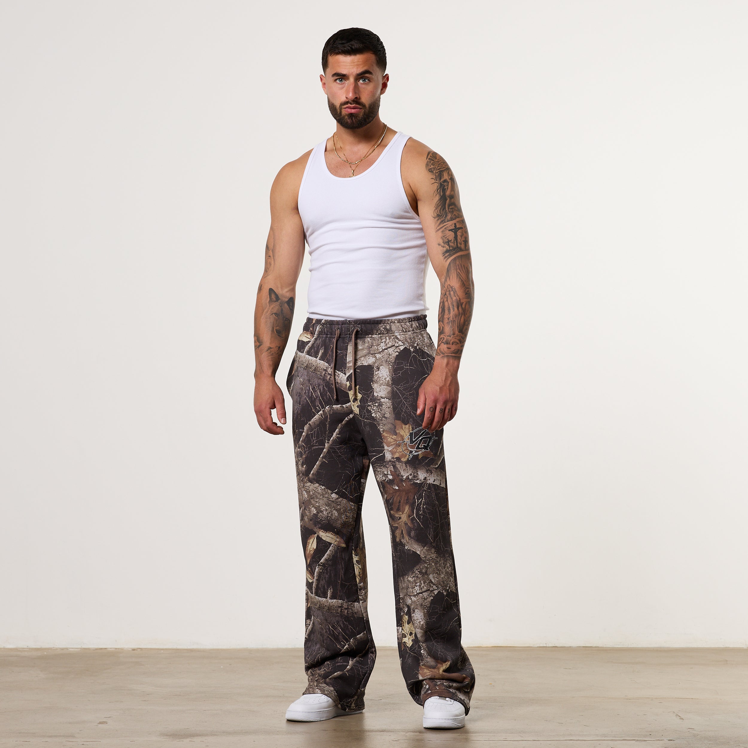 CAMO BLACK  STRAIGHT LEG SWEATPANTS
