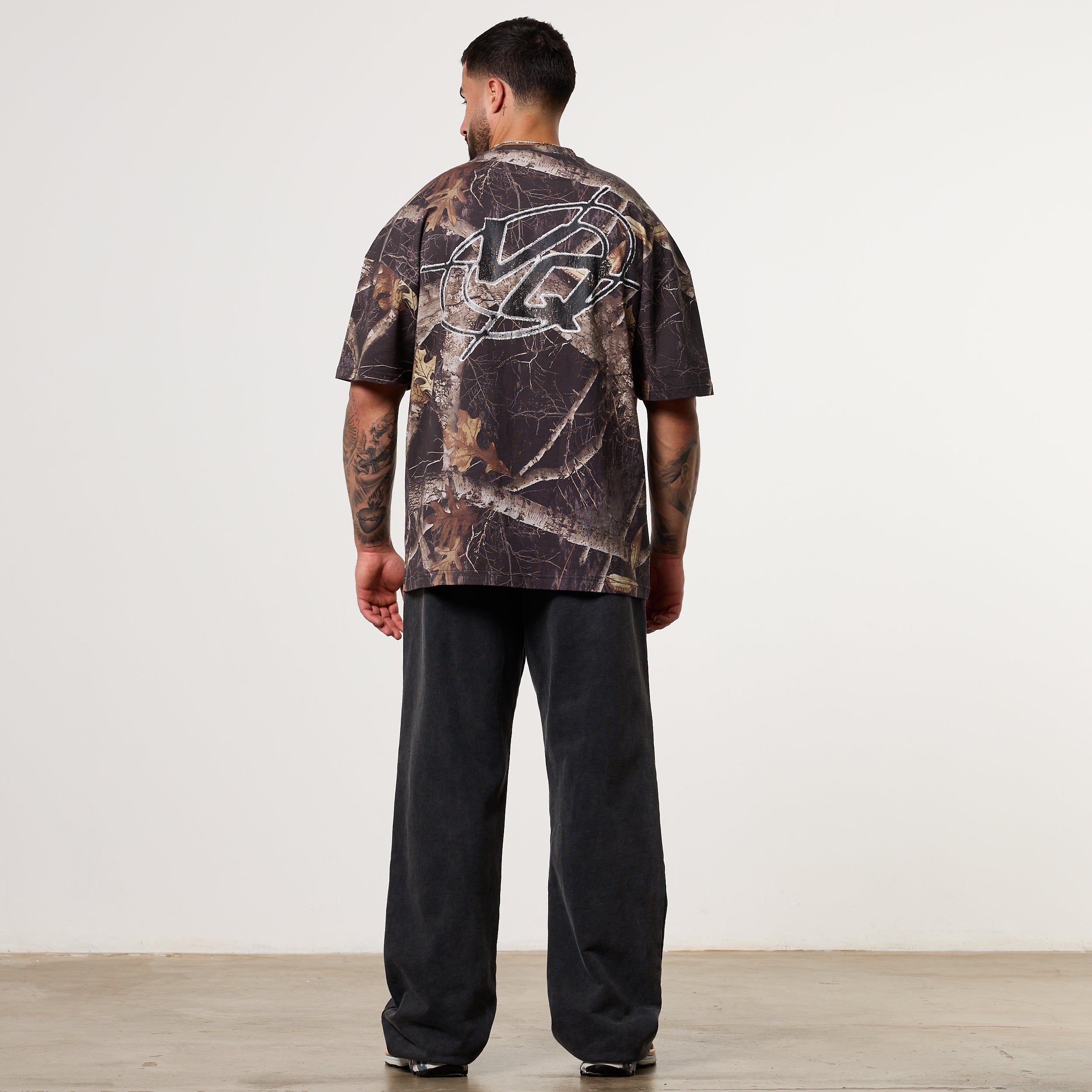CAMO BLACK OVERSIZED BOXY T SHIRT