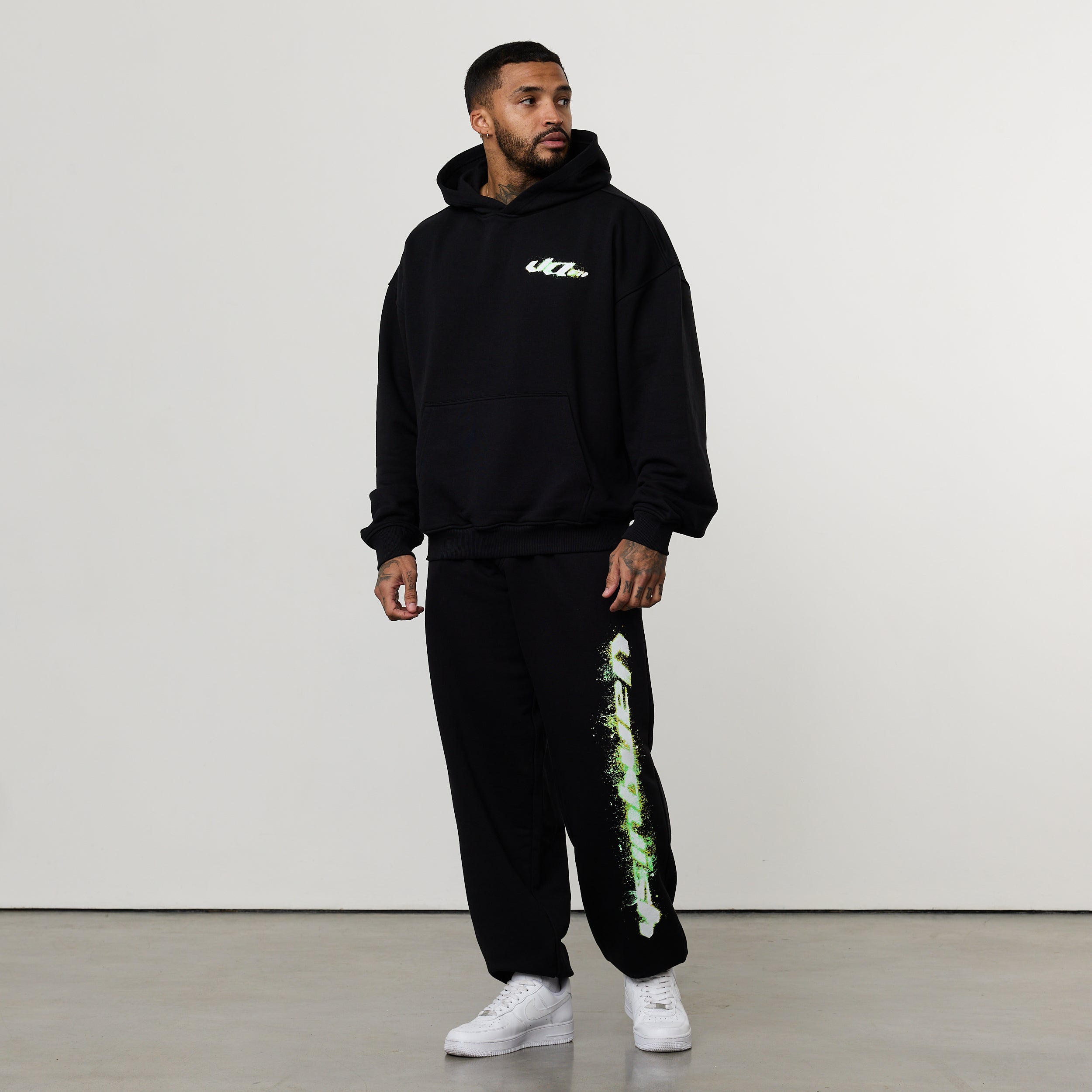 ACID BLACK OVERSIZED HOODIE