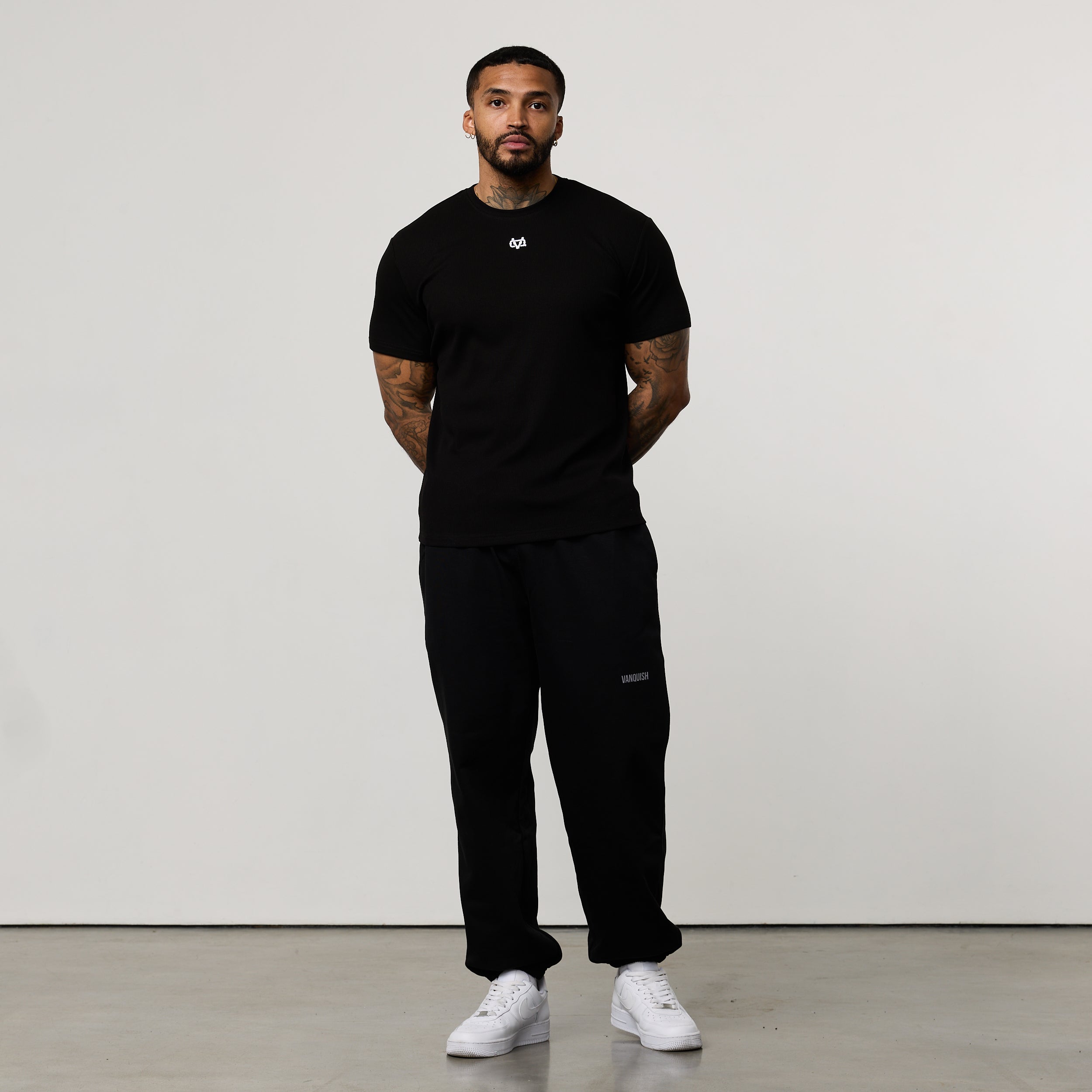 MONOGRAM RIB BLACK SLIM FIT T SHIRT