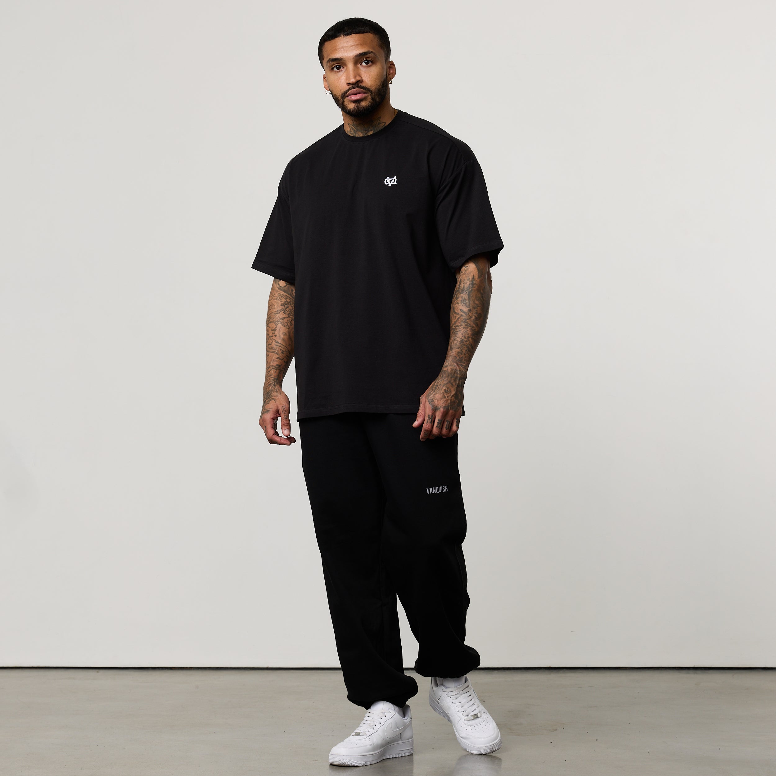 MONOGRAM BLACK OVERSIZED T SHIRT