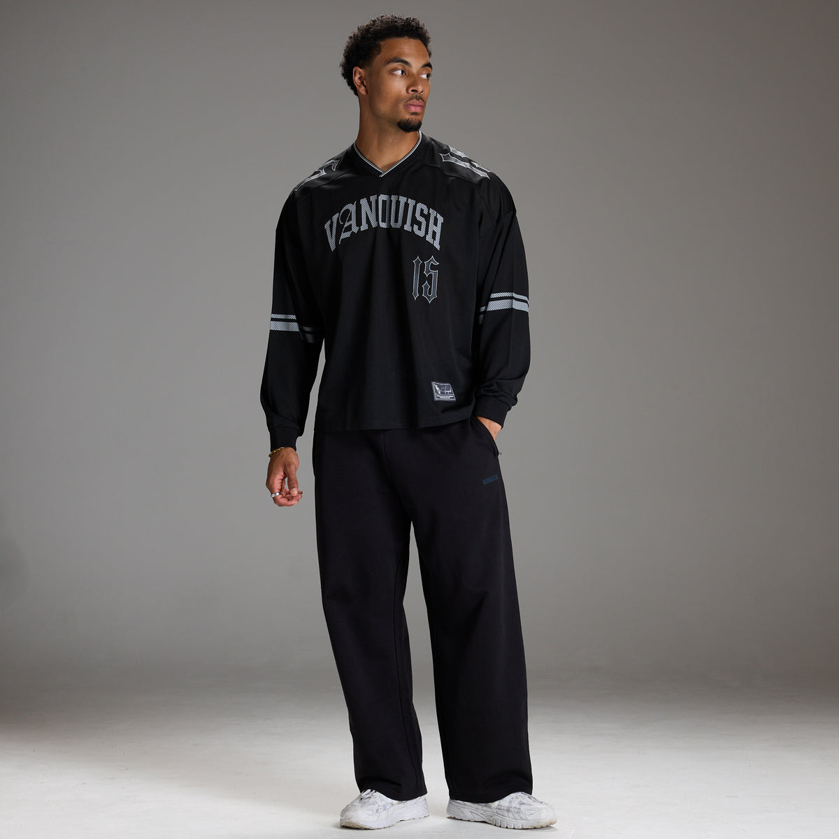 VARSITY BLACK OVERSIZED HOCKEY T SHIRT