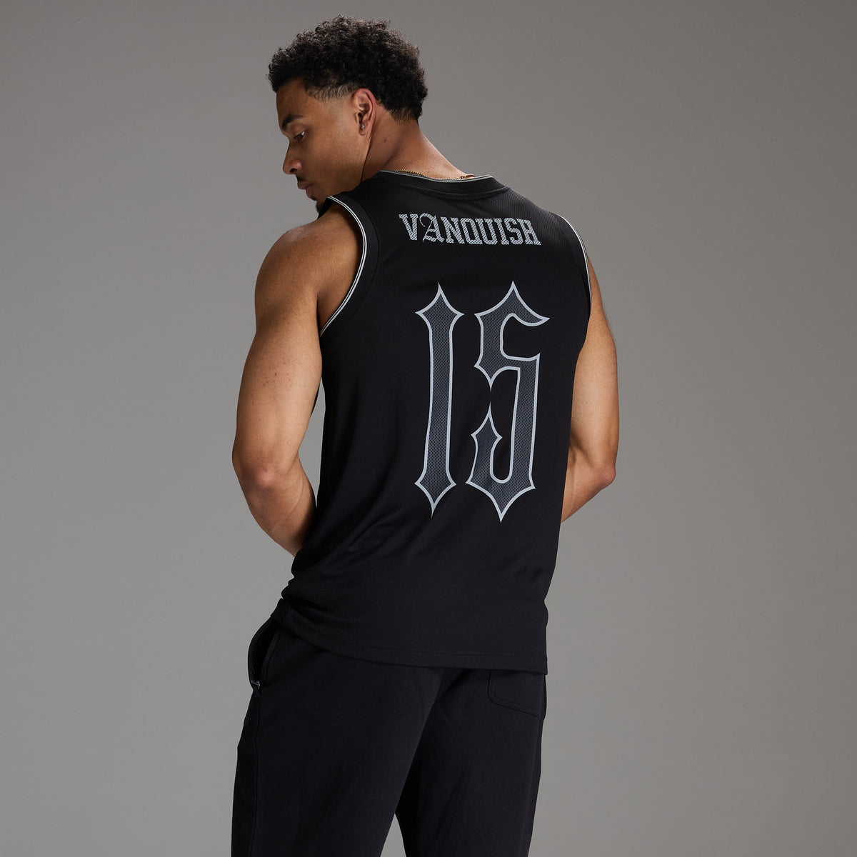 VARSITY BLACK OVERSIZED BASKETBALL TANK