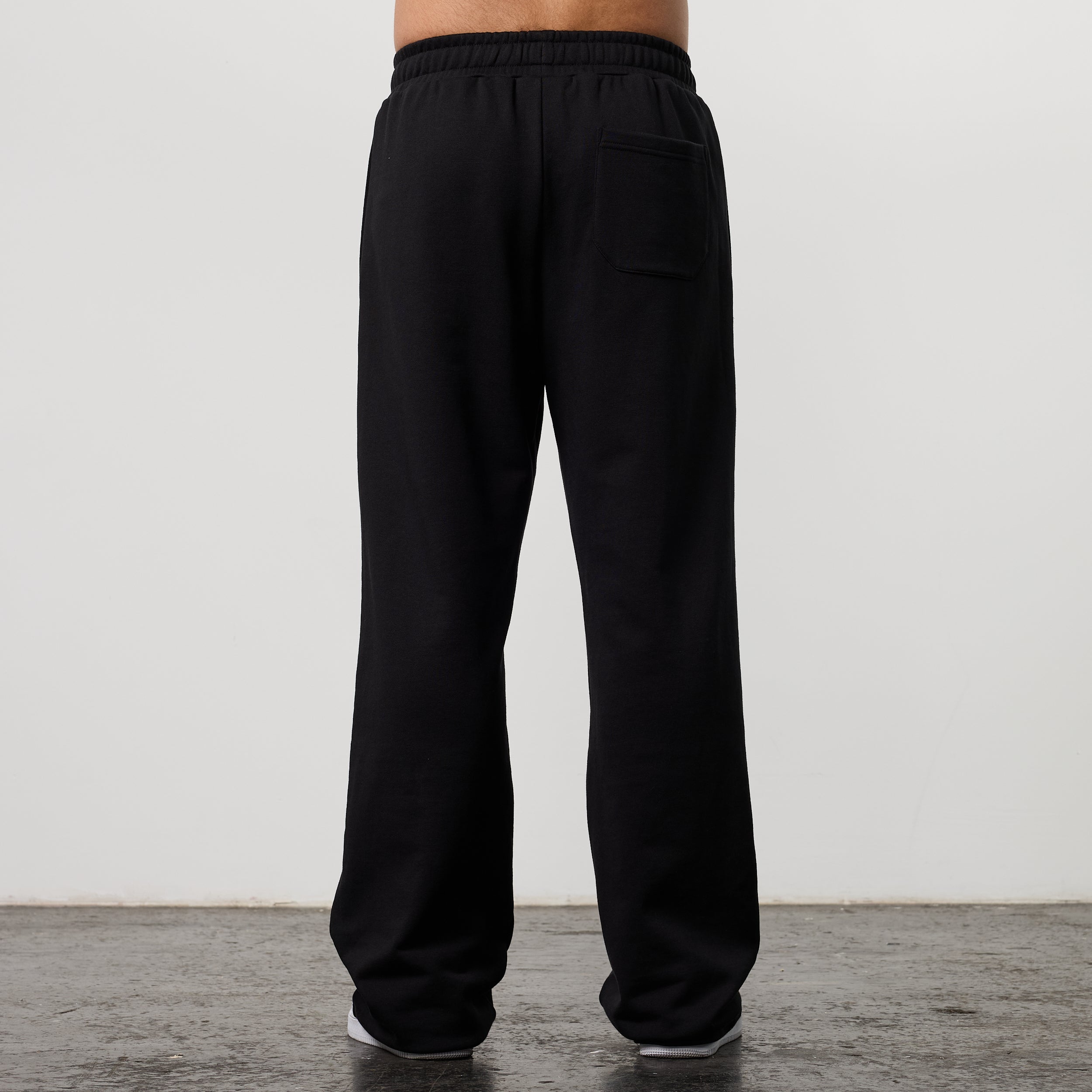 POWERLINE BLACK STRAIGHT LEG SWEAT PANTS