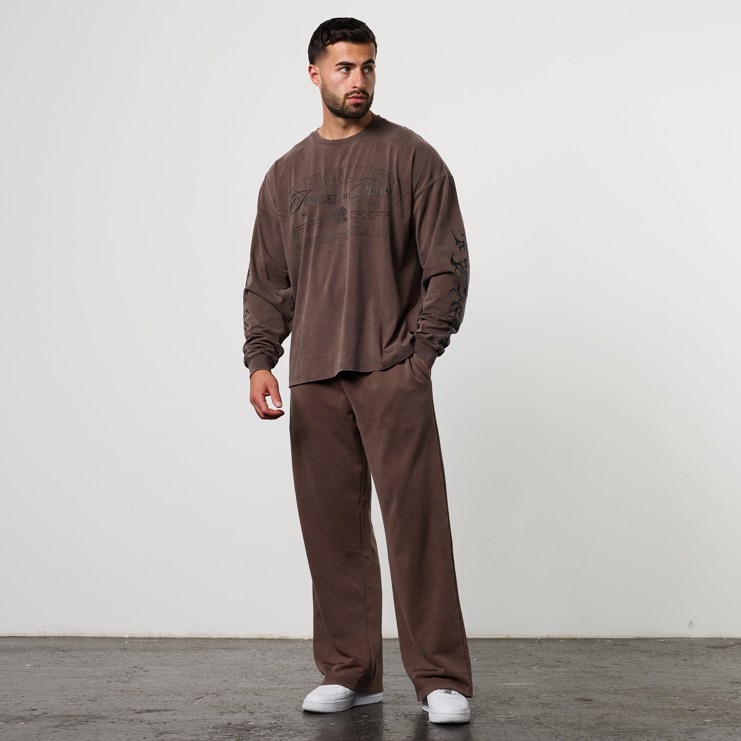 BLACK FORGE WASHED BROWN OVERSIZED LONG SLEEVE T SHIRT