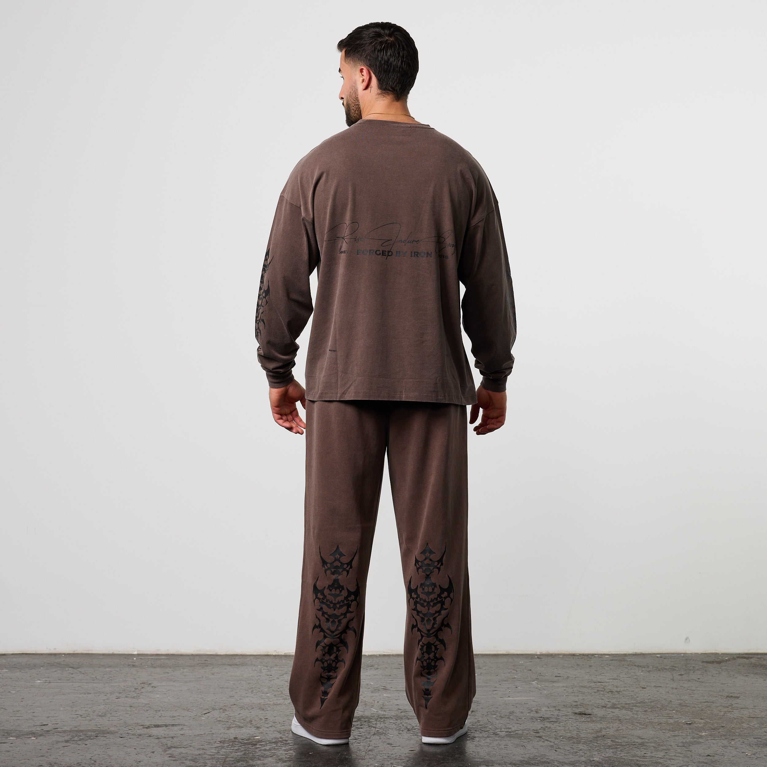 BLACK FORGE WASHED BROWN STRAIGHT LEG SWEATPANTS