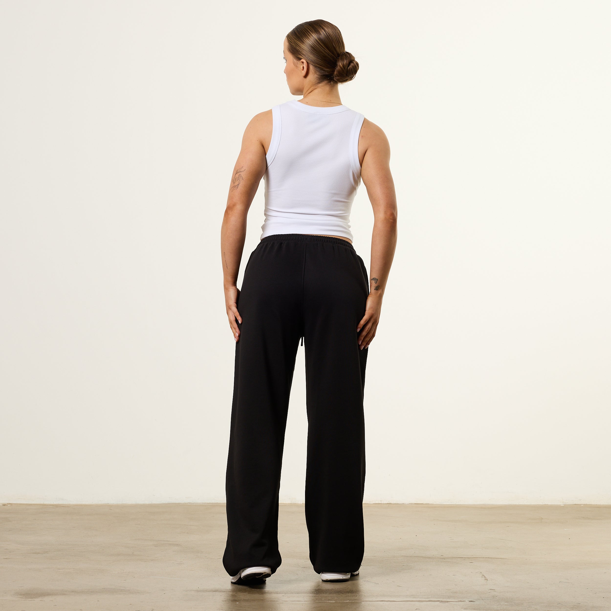 Vanquish Essential White Longline Ribbed Tank