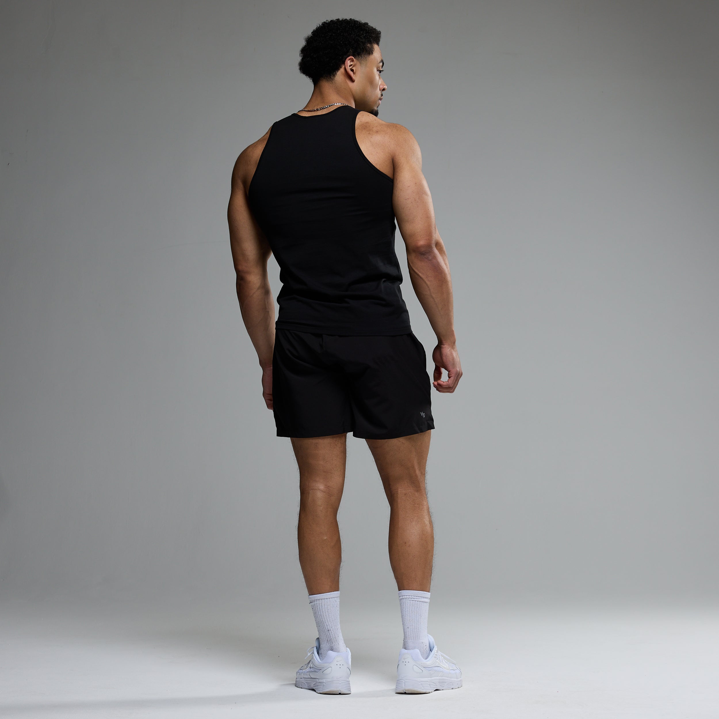 Vanquish Essential Black Regular Fit Tank Top