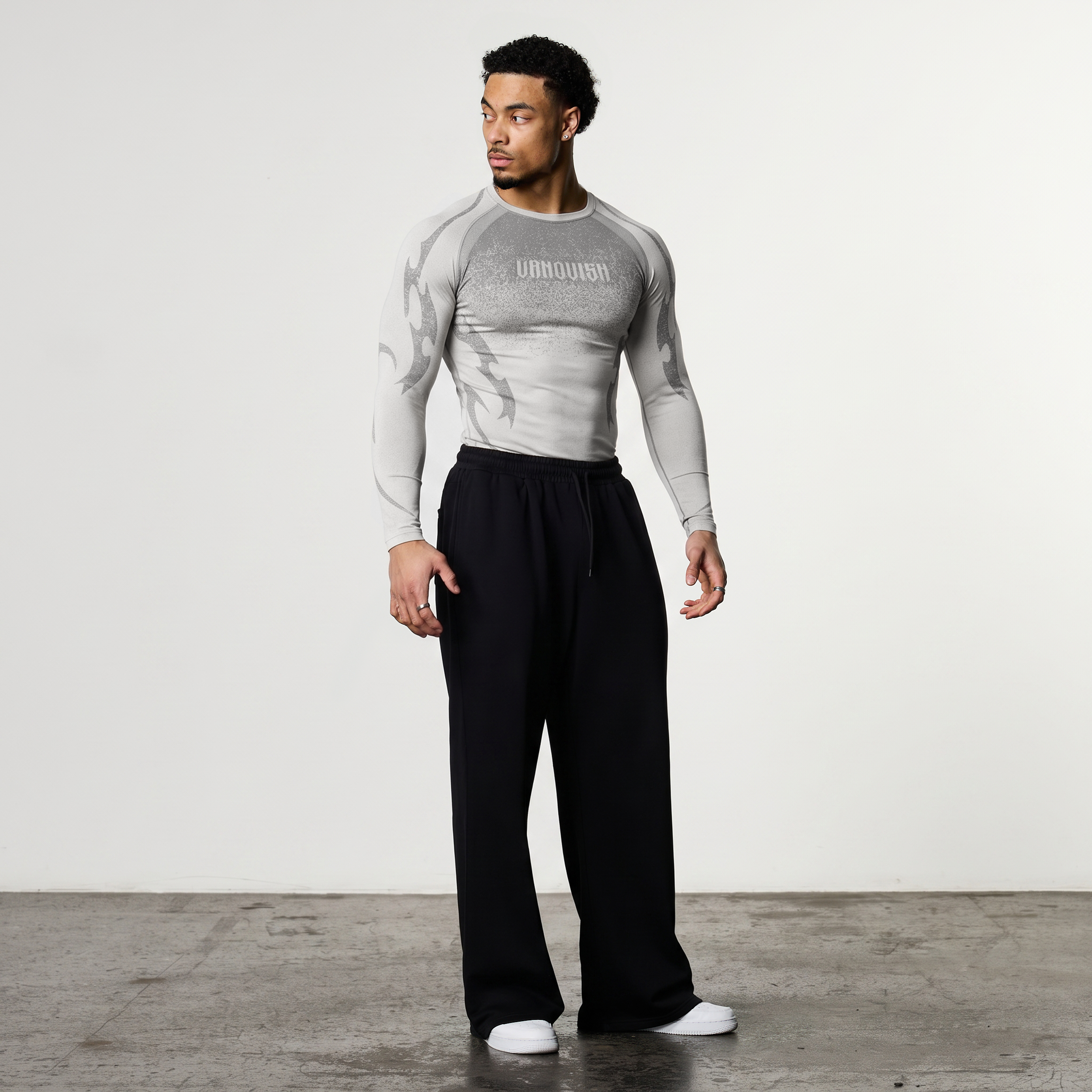 TRIBAL COMPRESSION LIGHT GREY LONG SLEEVE T SHIRT