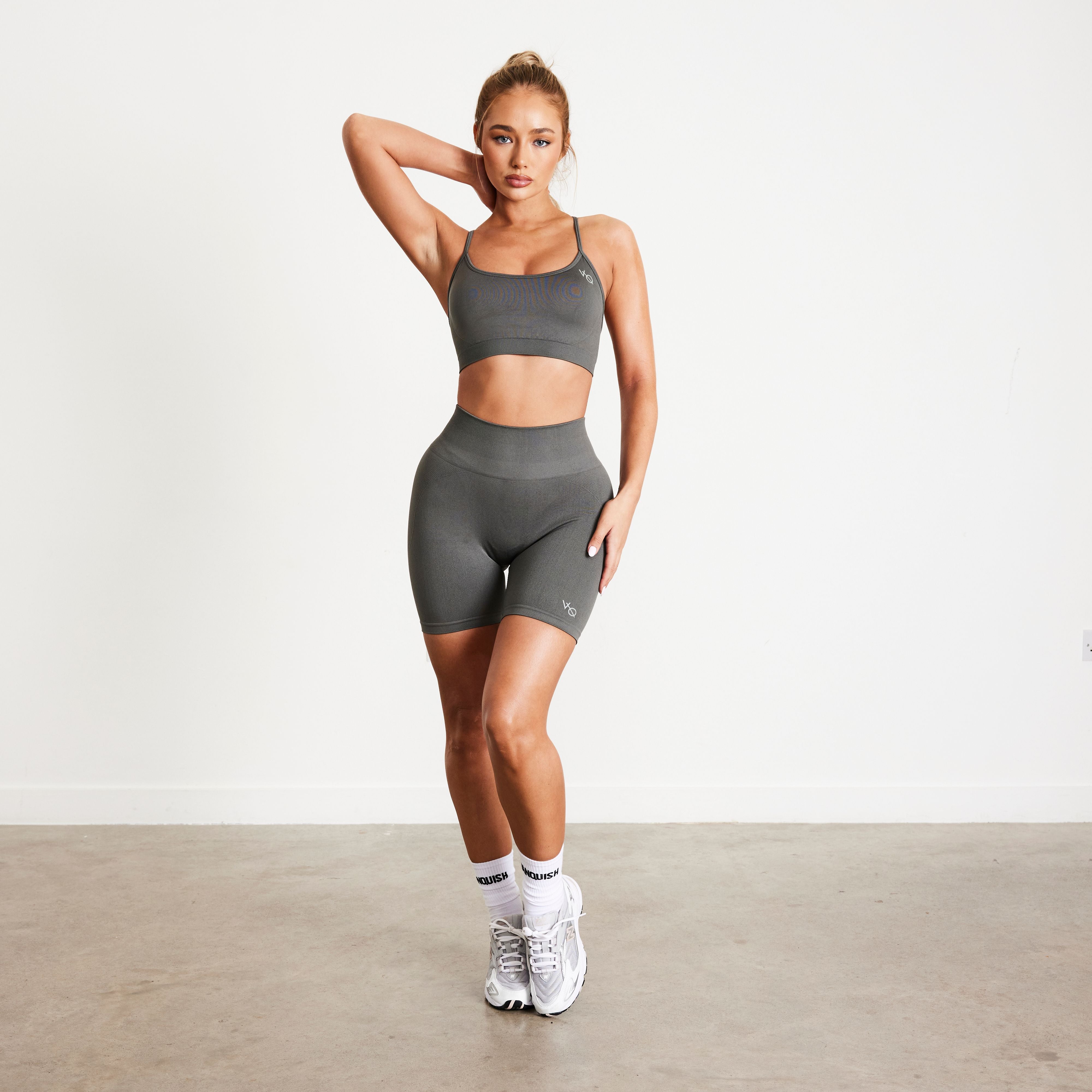 Vanquish Elevate Seamless Scrunch Dark Olive Shorts