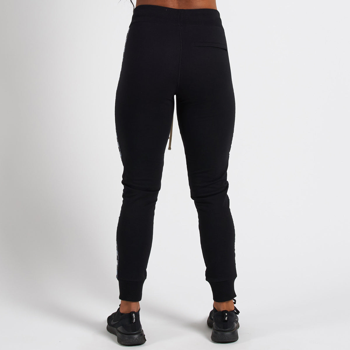 Vanquish Radiate Schwarze Jogginghose für Damen