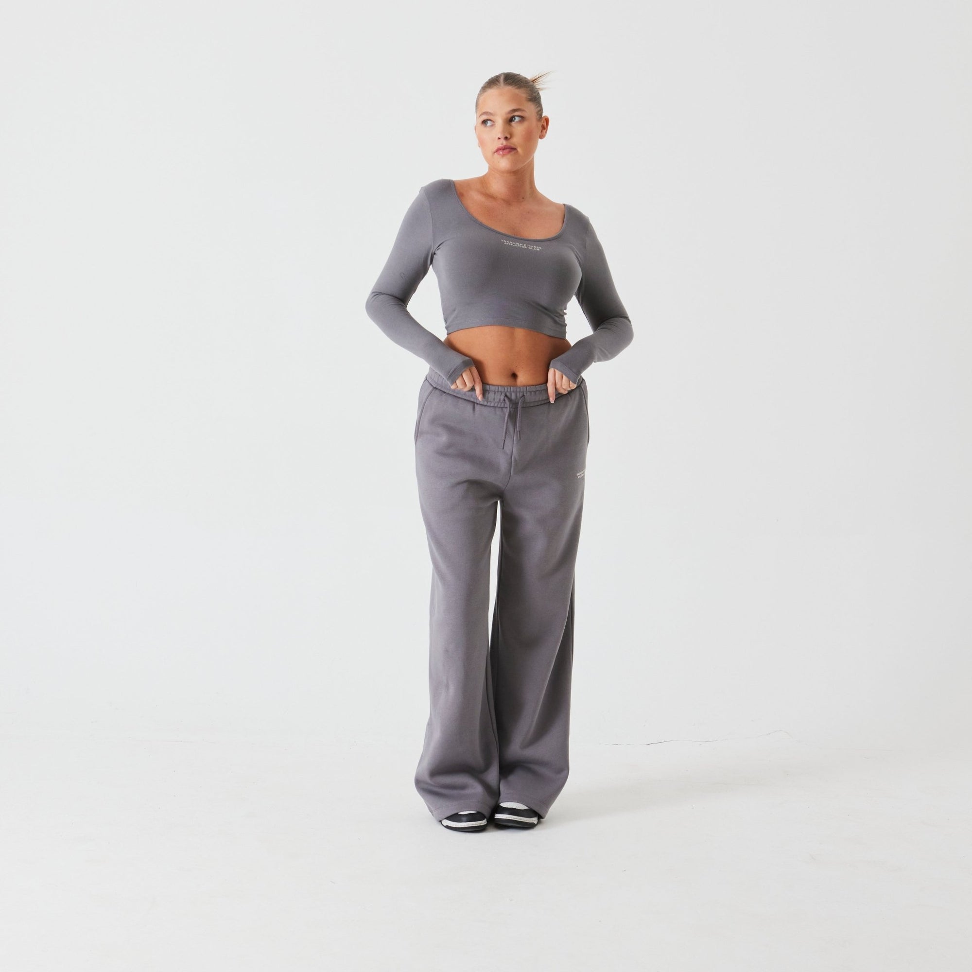 Vanquish Athletics Club Storm Grey Cropped Long Sleeve T Shirt - Vanquish Fitness
