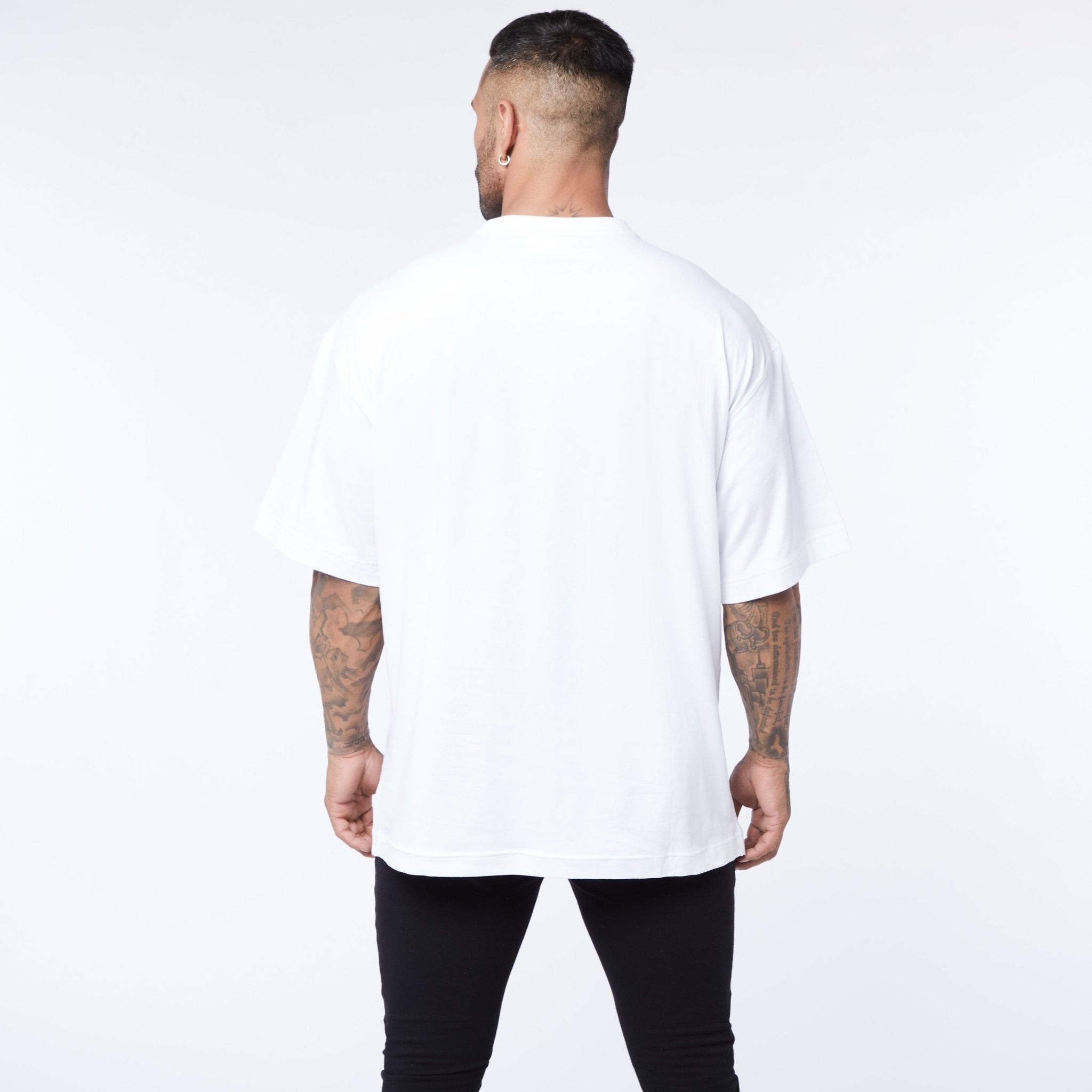 Vanquish Core Men's White Oversized T Shirt - Vanquish Fitness