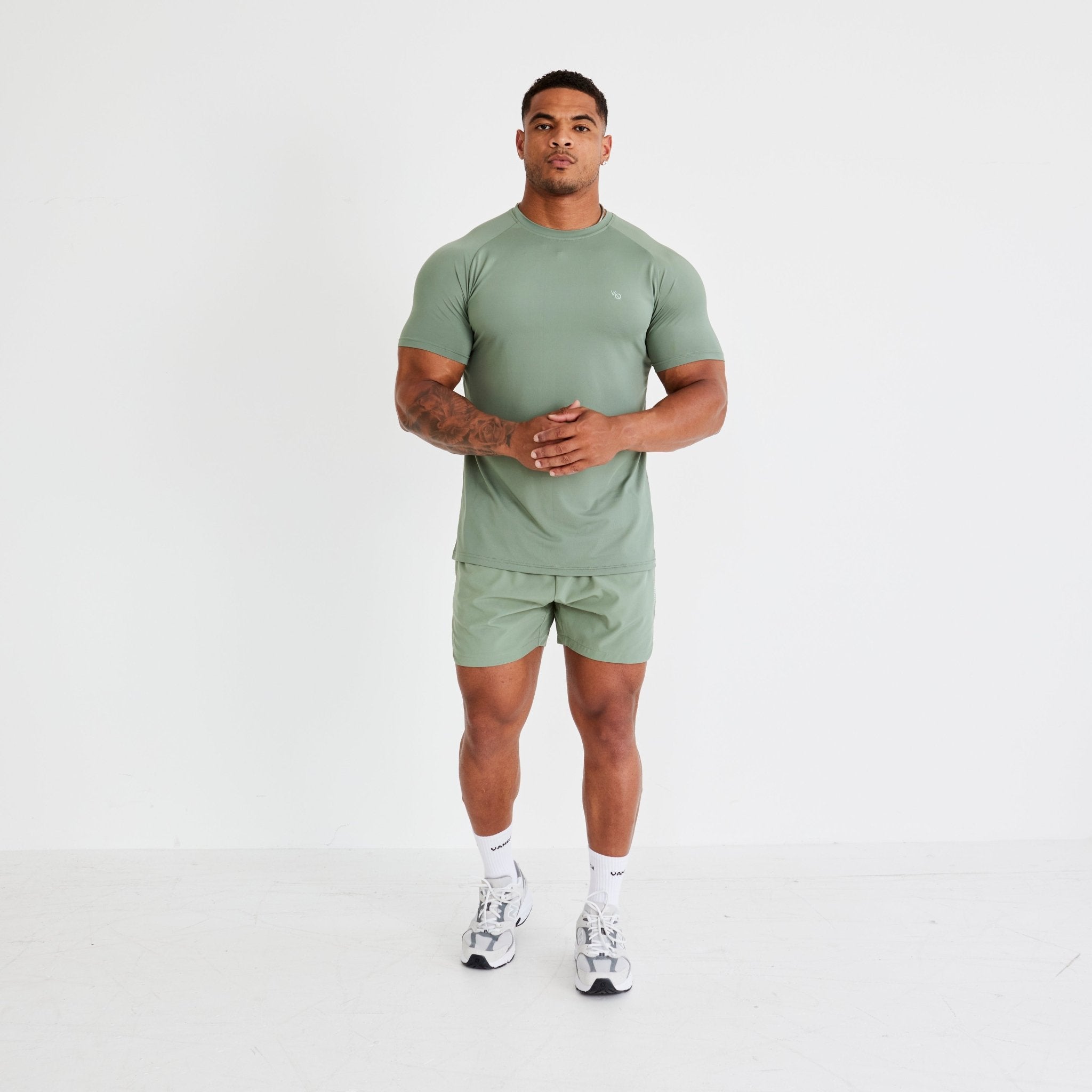 Vanquish Essential Green Performance 4" Shorts - Vanquish Fitness