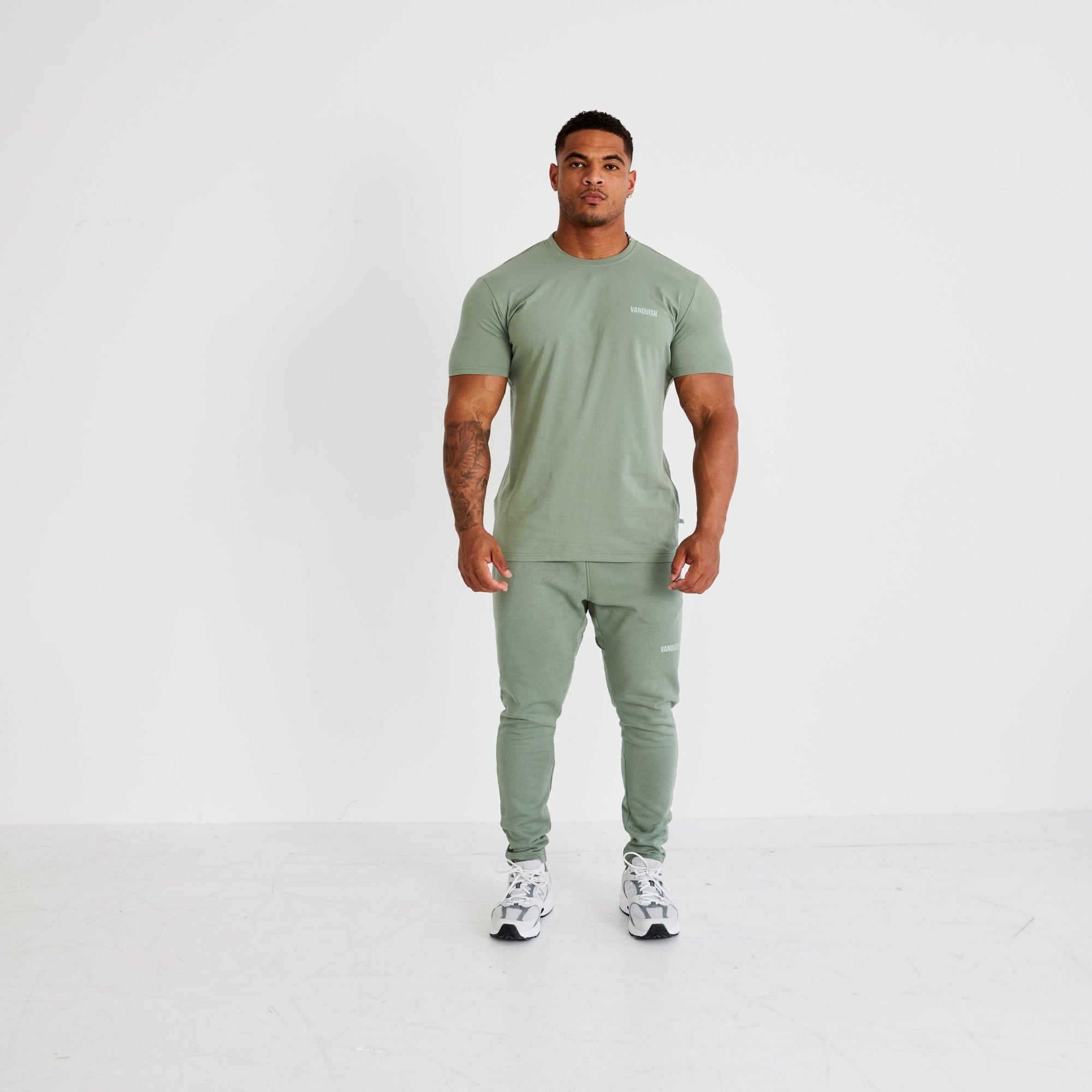 Vanquish Essential Green Tapered Fit Sweatpants - Vanquish Fitness