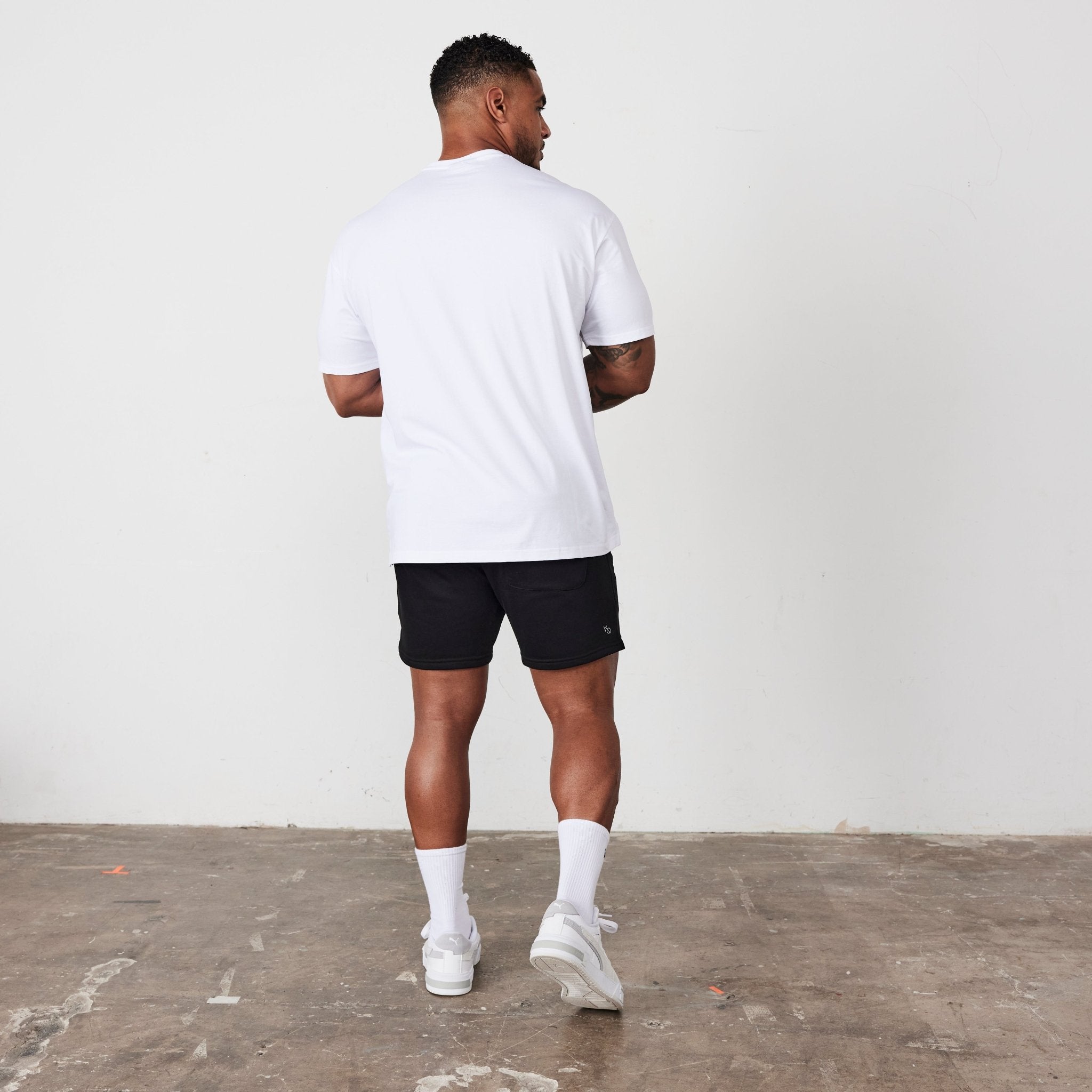 Vanquish Essential White Oversized T Shirt - Vanquish Fitness