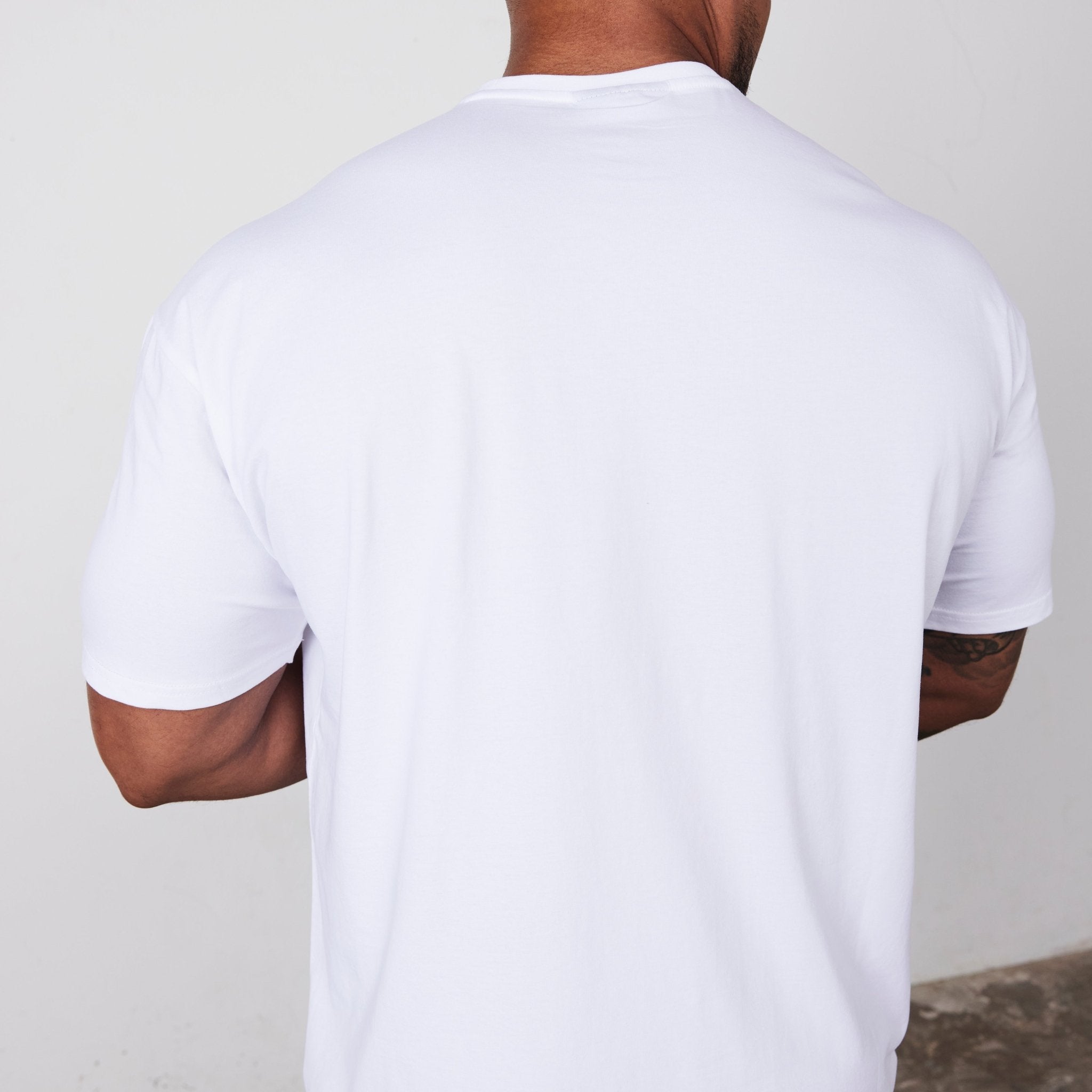 Vanquish Essential White Oversized T Shirt - Vanquish Fitness