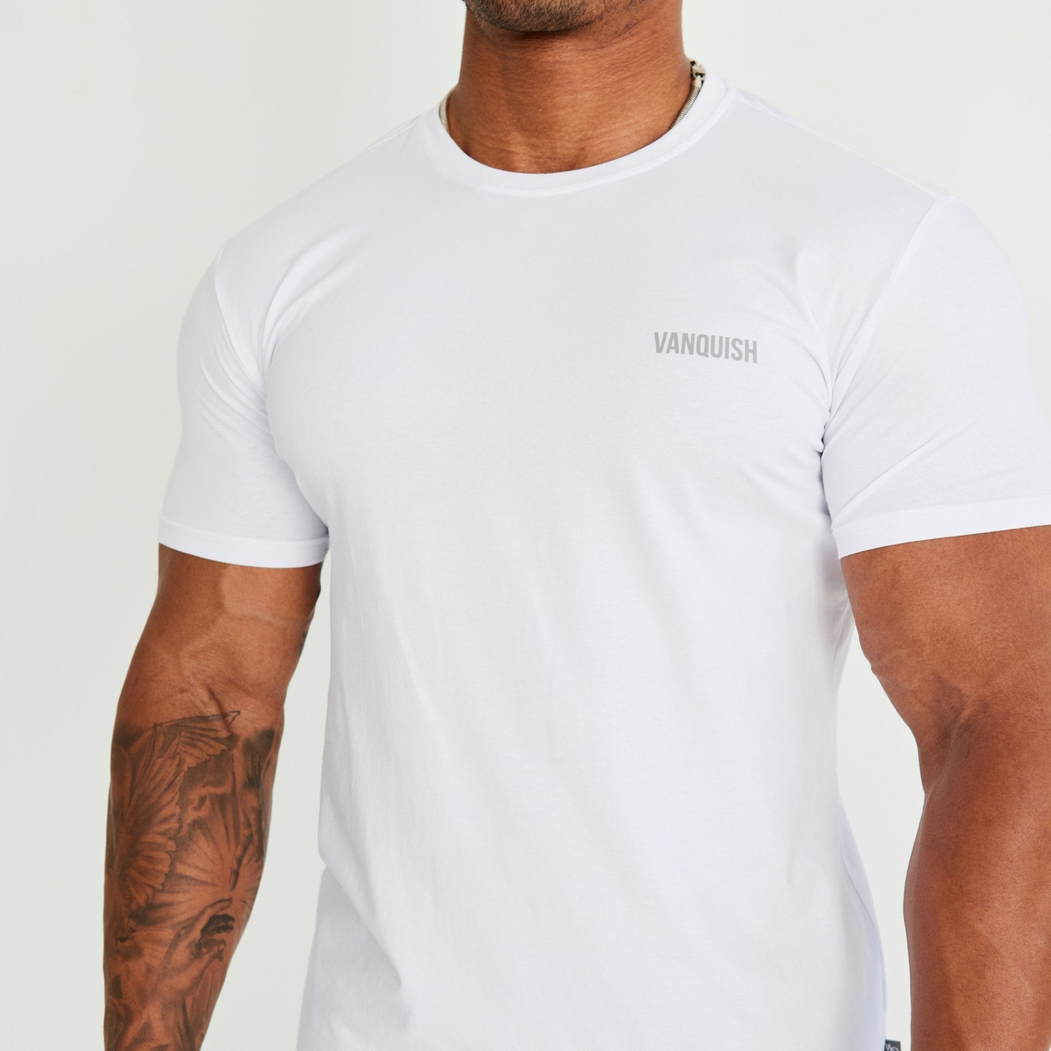 Vanquish Essential White Slim Fit Short Sleeve T Shirt - Vanquish Fitness