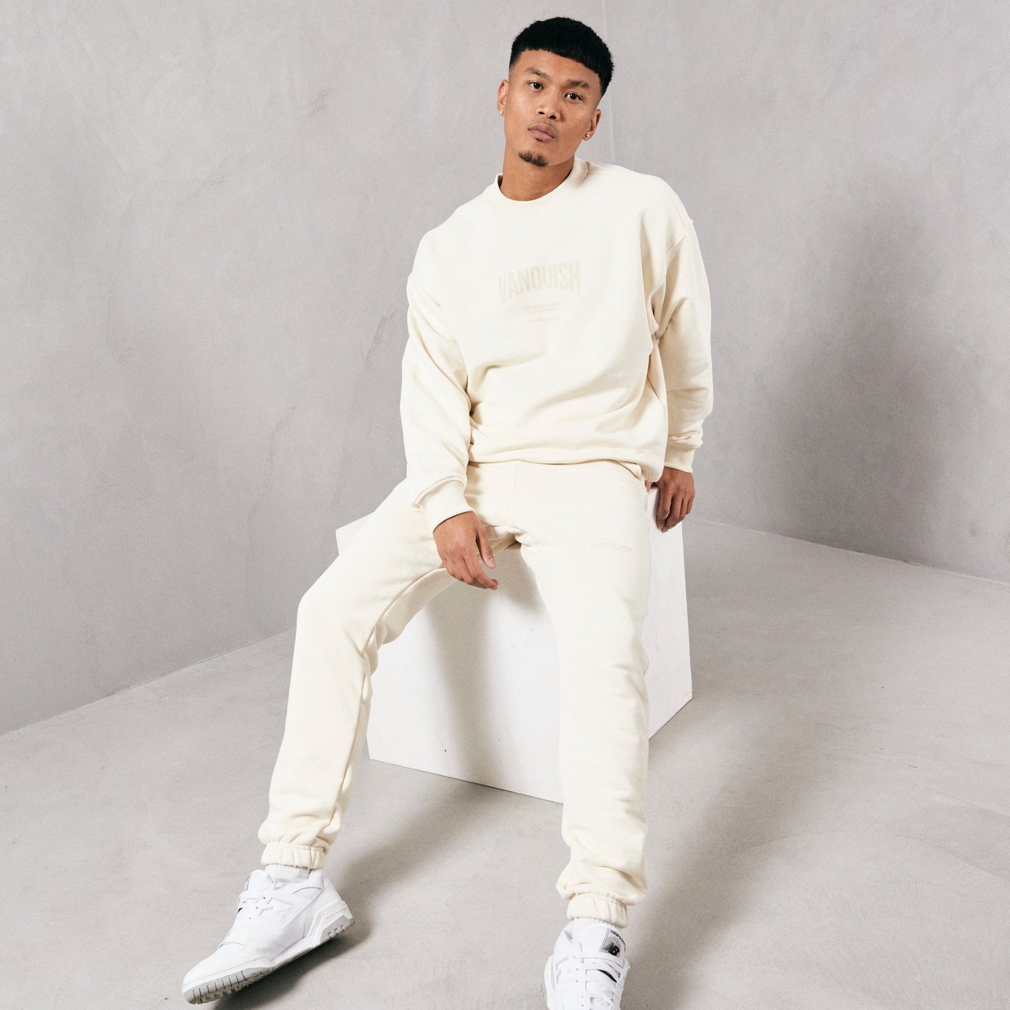 Vanquish Heavyweight Division Vintage White Sweater - Vanquish Fitness