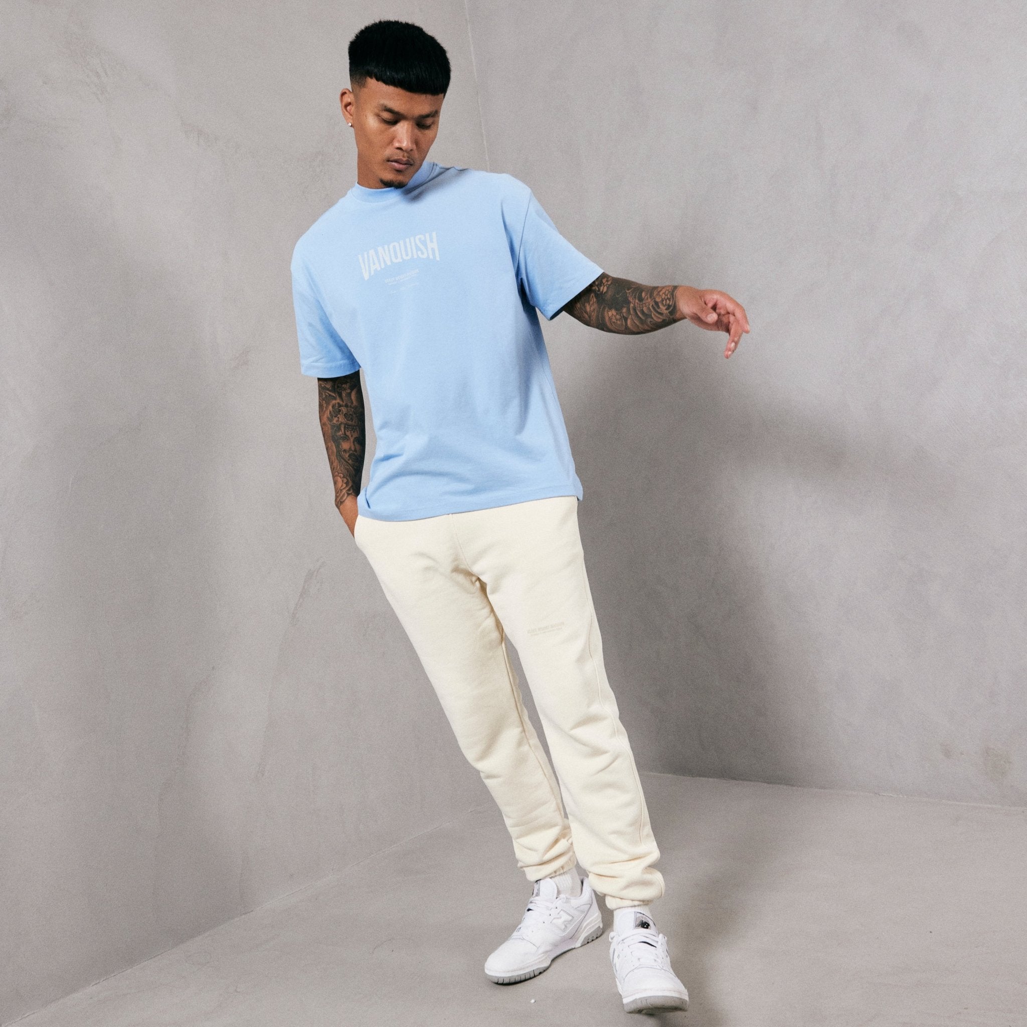 Vanquish Heavyweight Division Vintage White Tapered Sweatpants