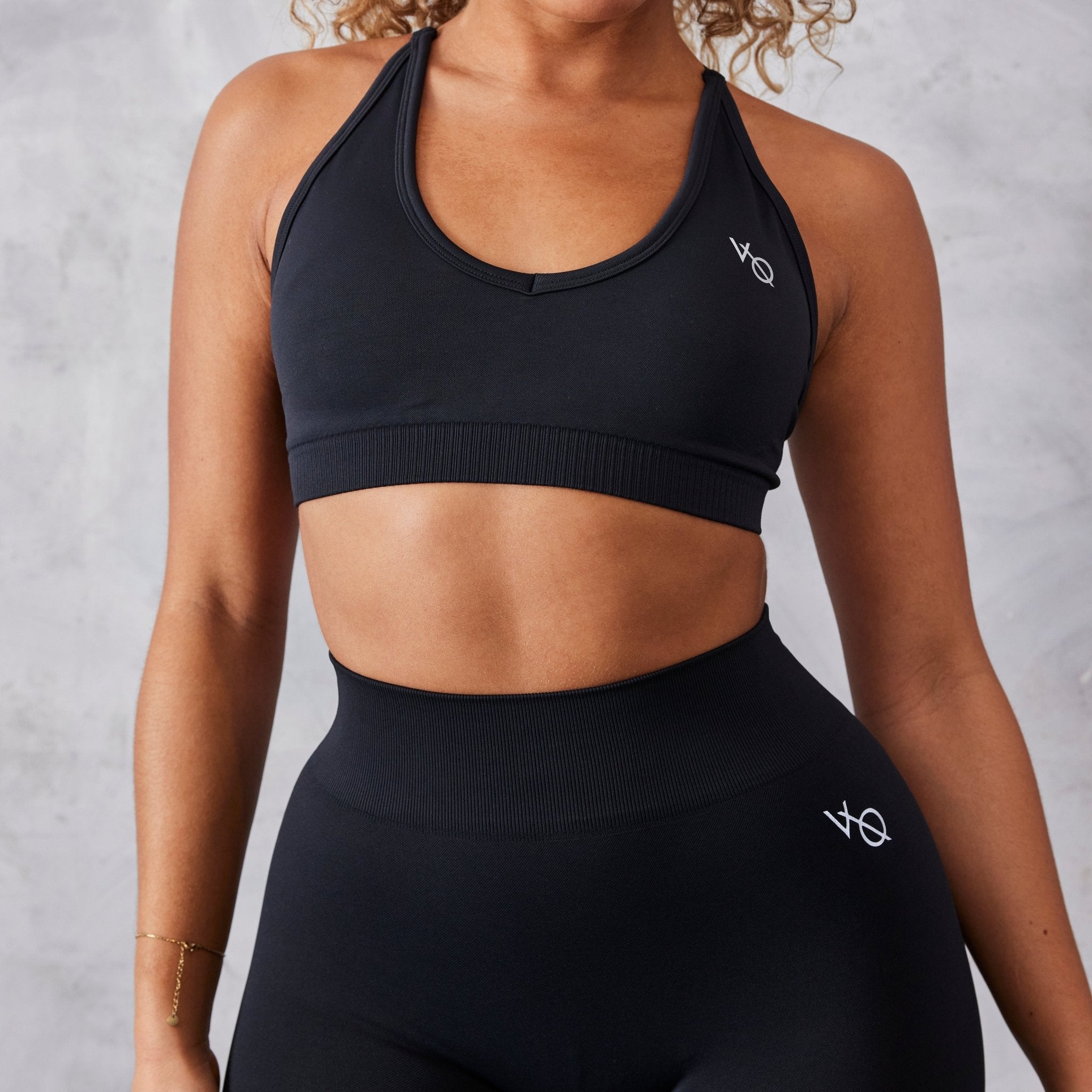 Vanquish Neutral V2 Seamless Black Bra - Vanquish Fitness